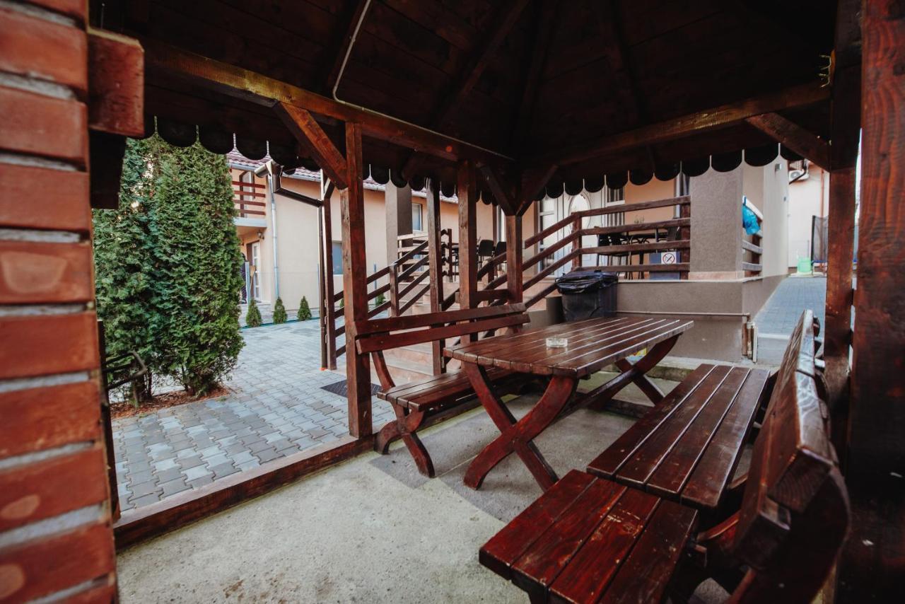 Pensiunea Karla Turda Exteriér fotografie